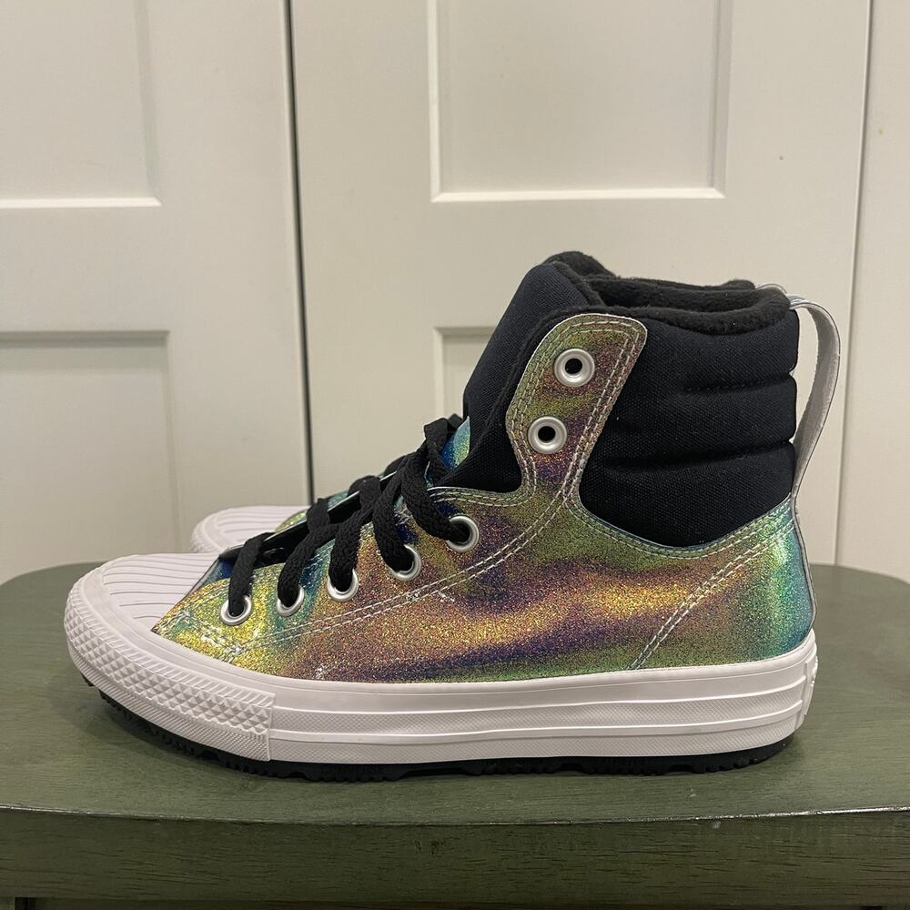 New Converse Chuck Taylor All Star Berkshire Boot PS Size 5 371594C